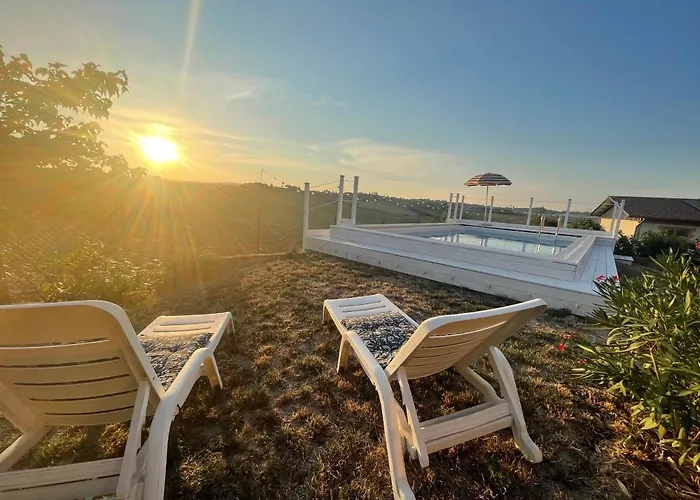 La Morolla Apartment *